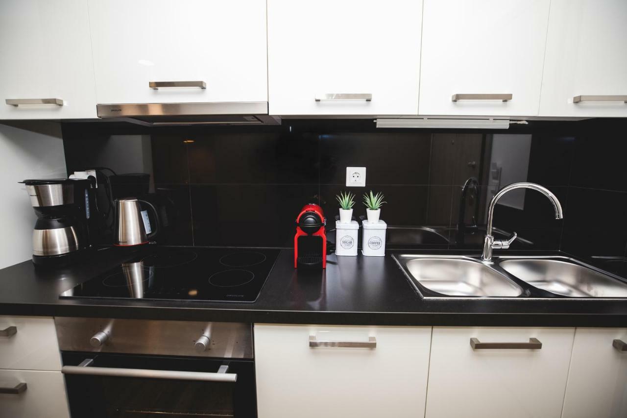 Ziva Apartment - 4Th Floor - Renovated 2019 Atene Esterno foto